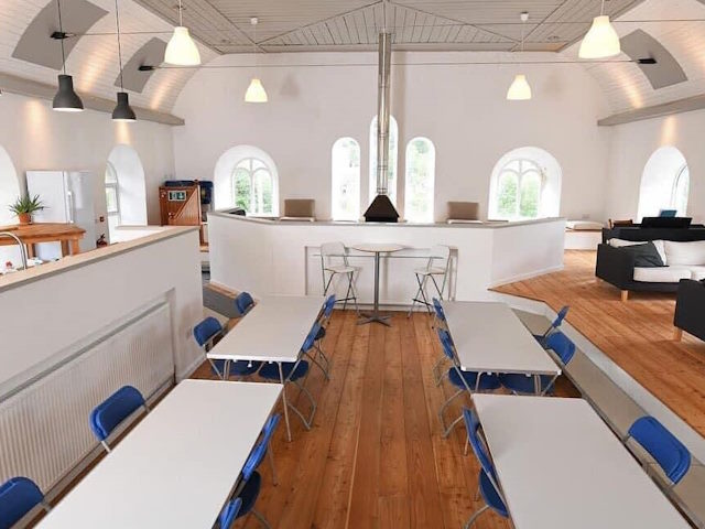 Flooring 22 British Larch larch 22